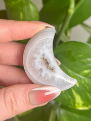 Druzy Agate Moon Carving Intuitive Pick