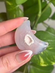 Druzy Agate Moon Carving Intuitive Pick