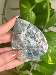 Druzy Moss Agate Monstera Carving Intuitive Pick